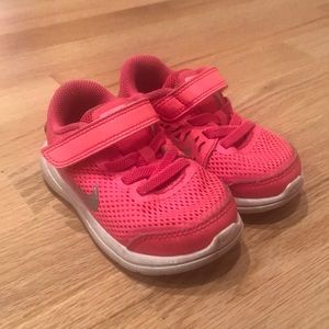Girls Pink Nike